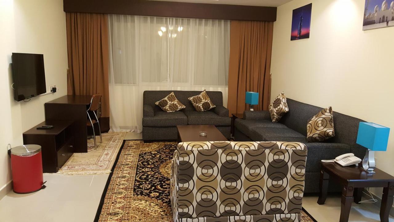 トラベラーズ ホテル アパートメント ドバイ 部屋 写真